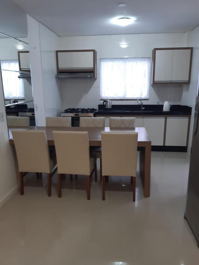 Apartamento 2 Dormitorio Praia De Bombas Bombinhas Extérieur photo